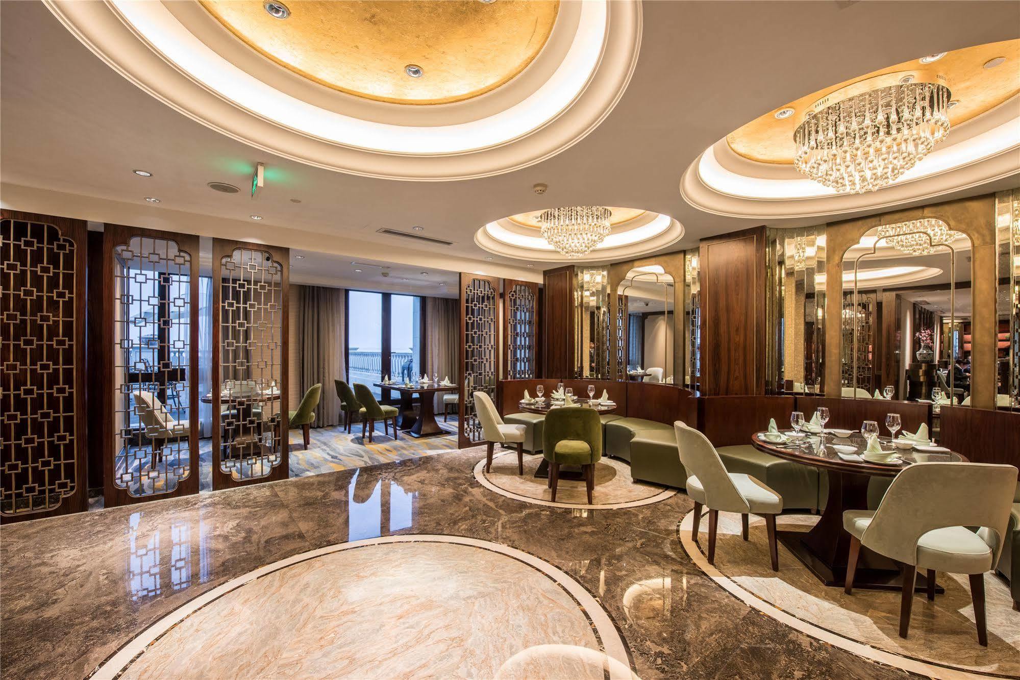 Haining Grand Palace Resort Цзясин Экстерьер фото